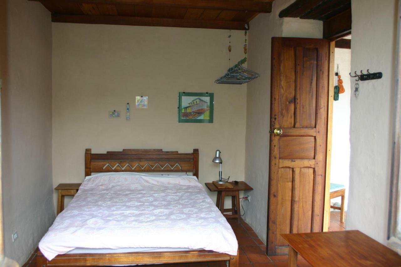 Avalon Hostal Boutique Vilcabamba Exterior photo